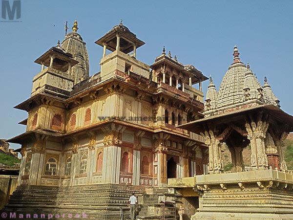 Jagat-shiromani-temple-amer-jaipur